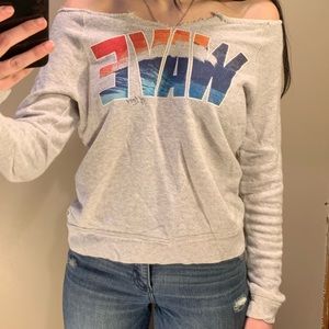 WAVE GRAPHIC OFF SHOULDER KNIT